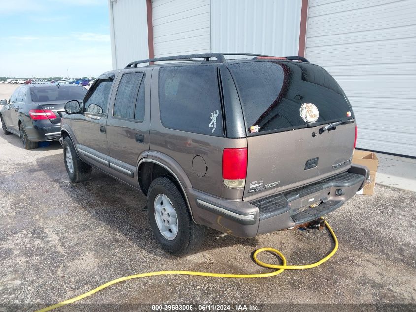 1GNDT13W5W2296152 1998 Chevrolet Blazer Ls