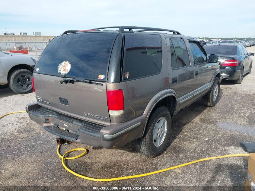 1GNDT13W5W2296152 1998 Chevrolet Blazer Ls