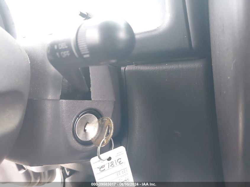 2000 Jeep Wrangler Sport VIN: 1J4FA49S3YP719629 Lot: 39583017