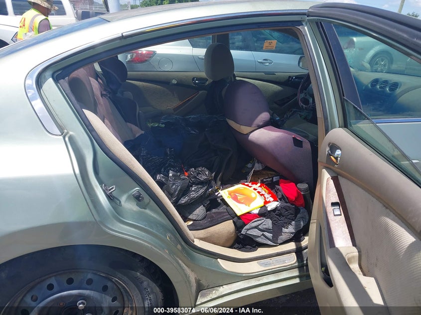 2008 Nissan Altima 2.5 S VIN: 1N4AL21E58C165379 Lot: 39583074