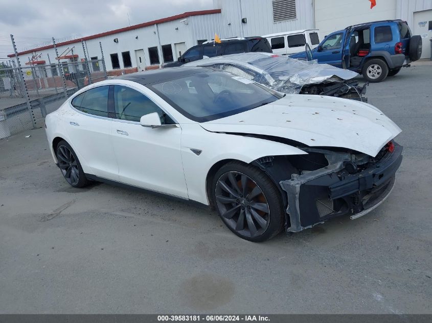 2013 Tesla Model S Performance VIN: 5YJSA1CP7DFP07009 Lot: 39583181