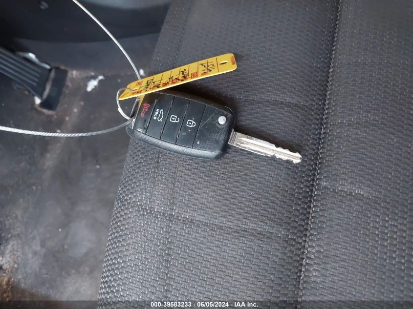 2017 Kia Forte Lx VIN: 3KPFK4A74HE087394 Lot: 39583233