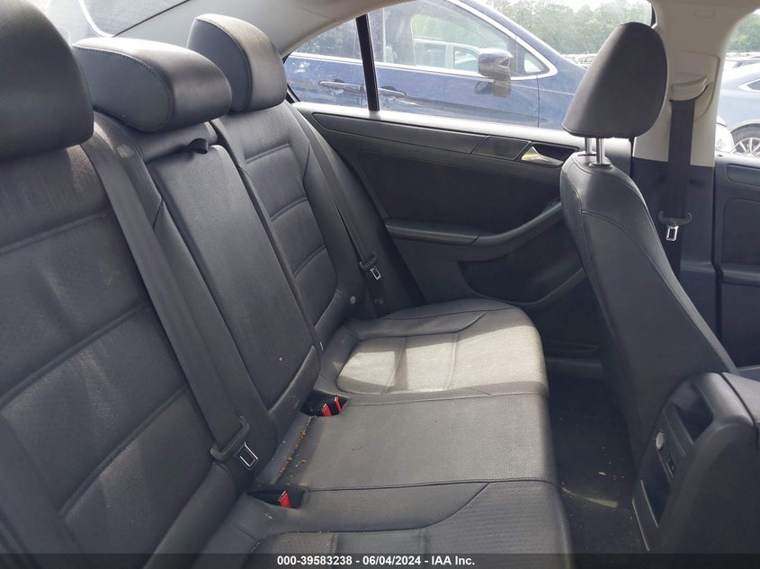 2012 Volkswagen Jetta 2.5L Se VIN: 3VWDP7AJ0CM117556 Lot: 39583238