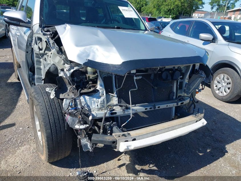 2018 Toyota 4Runner Sr5 Premium VIN: JTEBU5JR5J5523652 Lot: 39583259