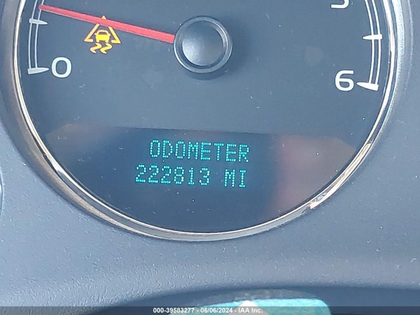 2007 Chevrolet Suburban 1500 Lt VIN: 3GNFC16J77G105512 Lot: 39583277