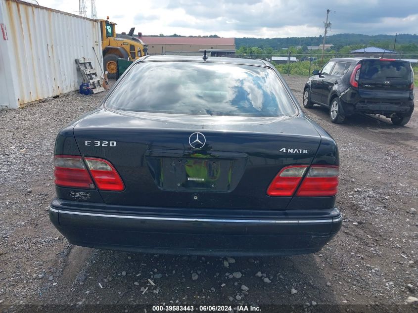 2000 Mercedes-Benz E 320 4M VIN: WDBJF82JXYX037257 Lot: 39583443