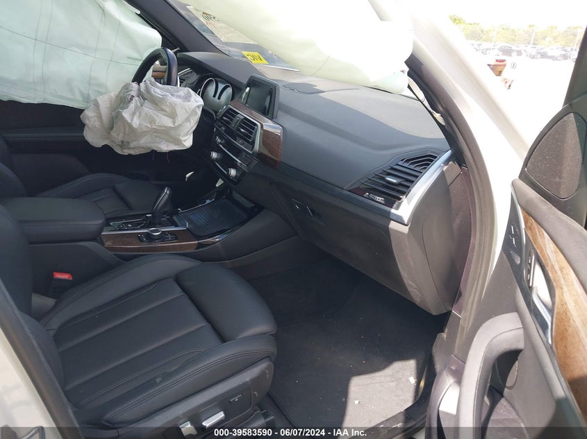 VIN 5UXTR7C57KLF34800 2019 BMW X3 SDRIVE30I