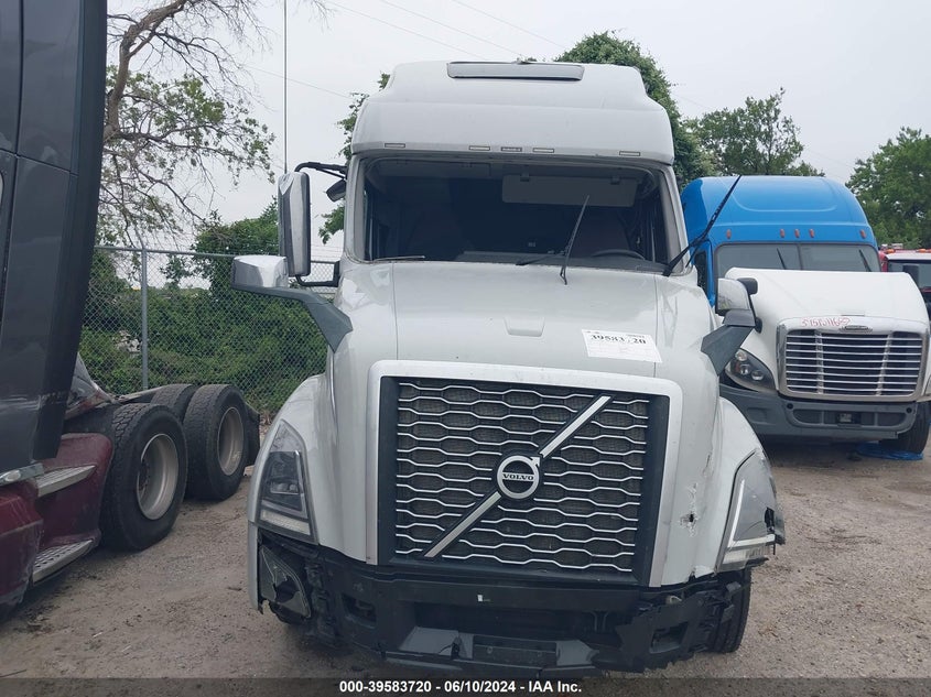 2020 Volvo Vnl VIN: 4V4NC9EH1LN215740 Lot: 39583720