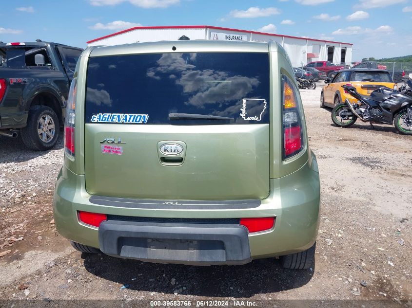 2010 Kia Soul + VIN: KNDJT2A27A7102489 Lot: 39583766
