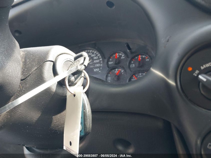 2005 Chevrolet Trailblazer Ls VIN: 1GNDT13S952360656 Lot: 39583807