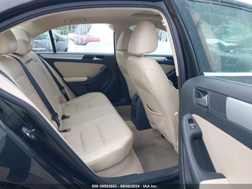 2014 Volkswagen Jetta 1.8T Se VIN: 3VWB17AJ3EM420424 Lot: 39583853