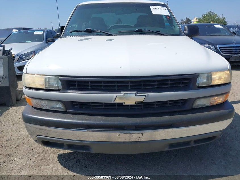 2000 Chevrolet Silverado 1500 VIN: 2GCEC19WXY1362752 Lot: 39583969