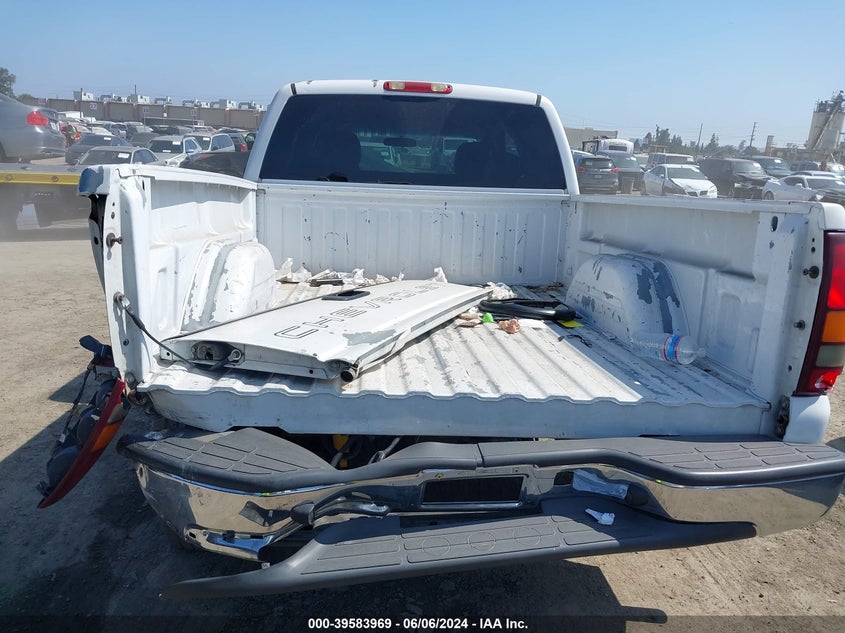 2000 Chevrolet Silverado 1500 VIN: 2GCEC19WXY1362752 Lot: 39583969