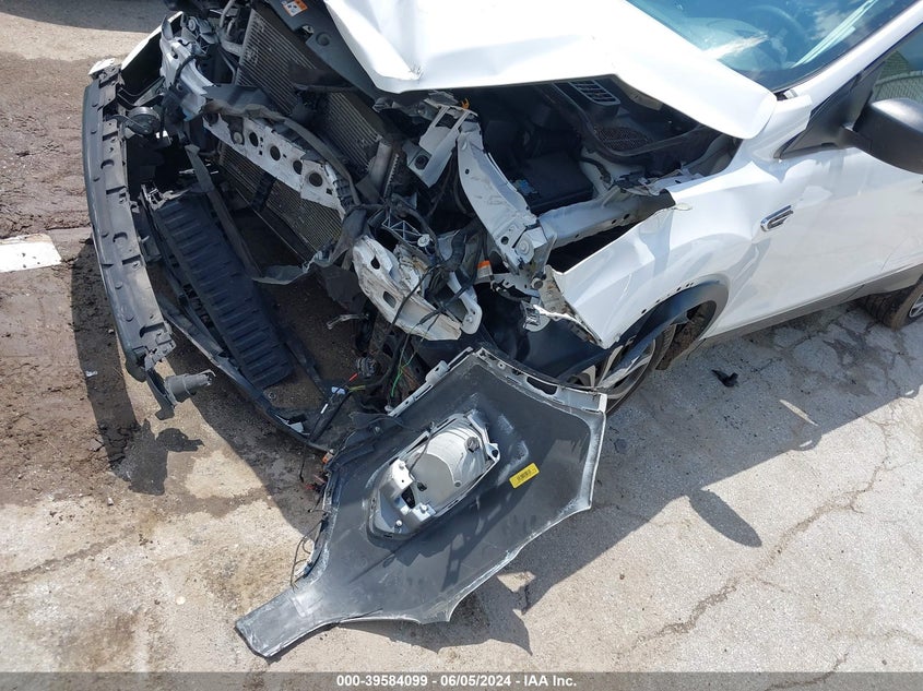 2017 Ford Escape S VIN: 1FMCU0F70HUC96370 Lot: 39584099