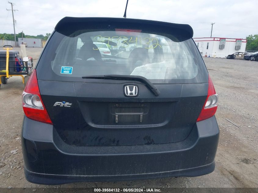 2008 Honda Fit Sport VIN: JHMGD38658S031577 Lot: 39584132