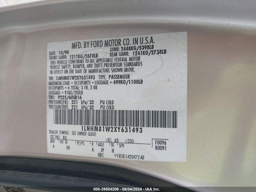 1999 Lincoln Town Car Executive VIN: 1LNHM81W2XY631493 Lot: 39584206