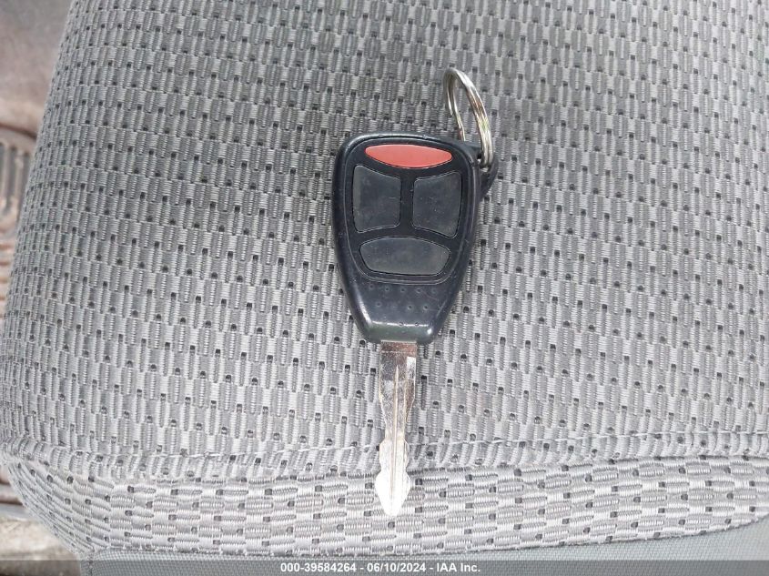 2007 Jeep Commander Sport VIN: 1J8HG48K17C647651 Lot: 39584264