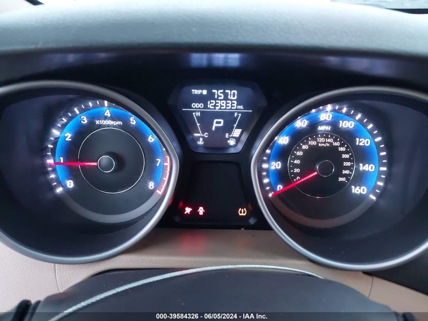 2012 Hyundai Elantra Limited (Ulsan Plant) VIN: KMHDH4AE9CU242175 Lot: 39584326