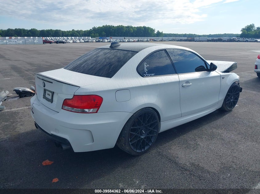 2011 BMW 135I VIN: WBAUC9C58BVM09824 Lot: 39584362