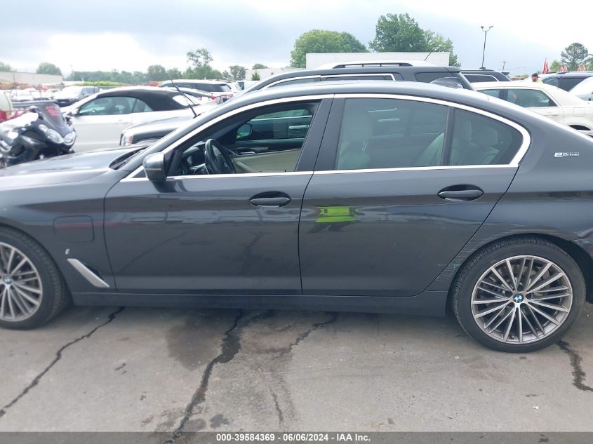 2019 BMW 530E Iperformance VIN: WBAJA9C57KB398678 Lot: 39584369