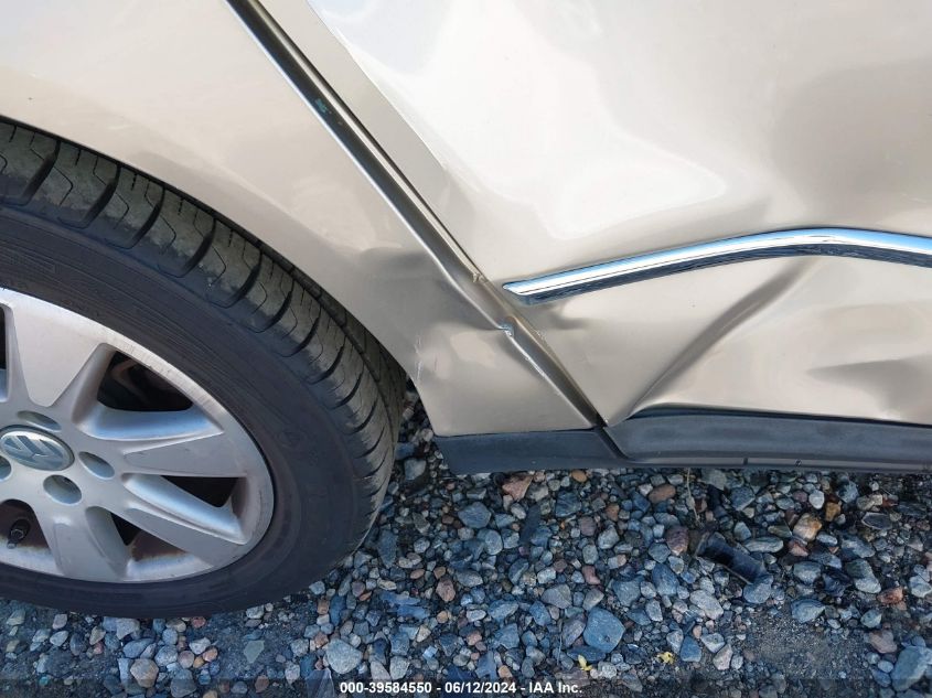 2007 Volkswagen Passat 2.0T VIN: WVWTK73C47E005785 Lot: 39584550