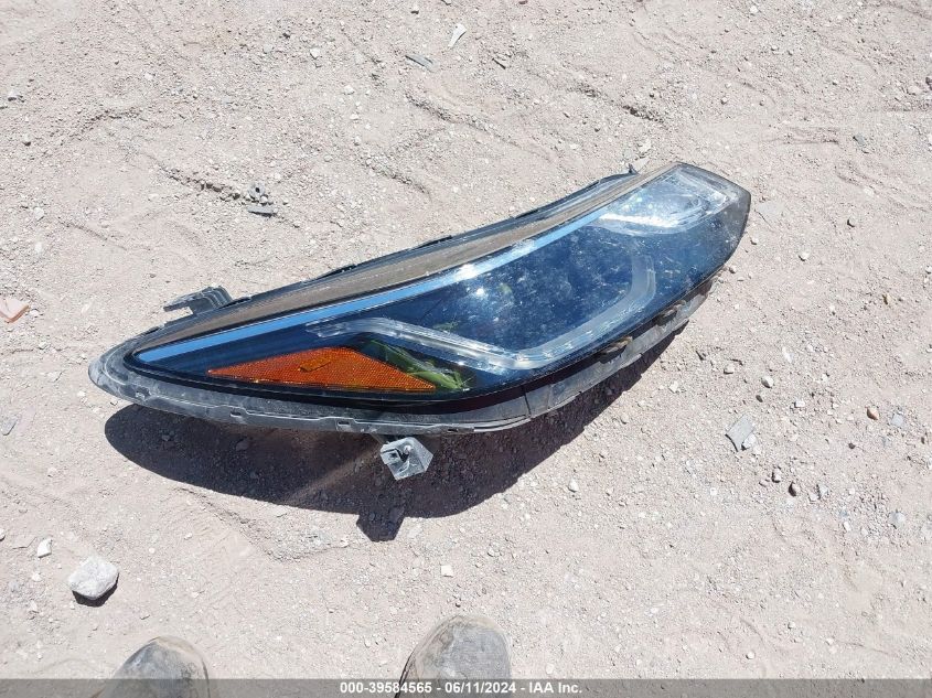 2016 Chevrolet Cruze Lt Auto VIN: 1G1BE5SM7G7320367 Lot: 39584565