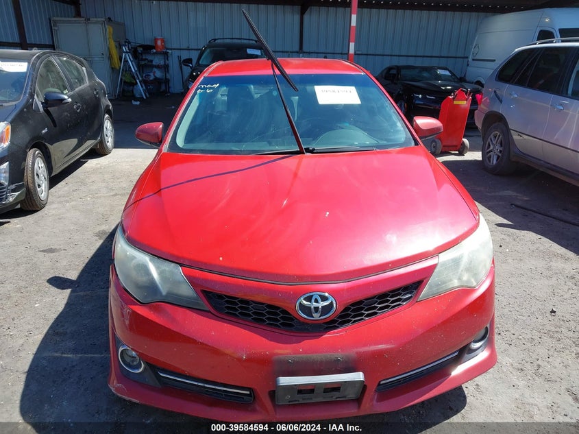 2013 Toyota Camry Se VIN: 4T1BF1FK1DU643425 Lot: 39584594