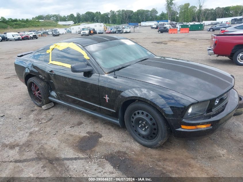 2007 Ford Mustang V6 Deluxe/V6 Premium VIN: 1ZVFT80N975320200 Lot: 39584637