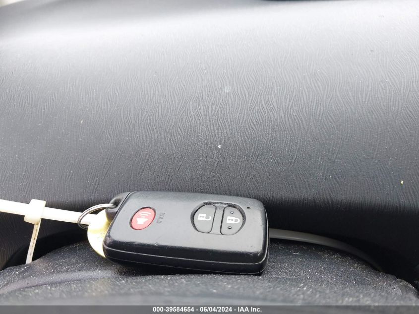 2014 Toyota Prius Two VIN: JTDKN3DU2E1753474 Lot: 39584654