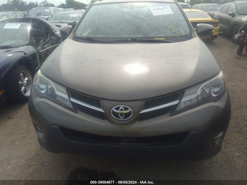 2013 TOYOTA RAV4 XLE - JTMRFREV2D5004705