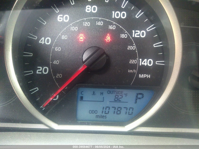 2013 TOYOTA RAV4 XLE - JTMRFREV2D5004705