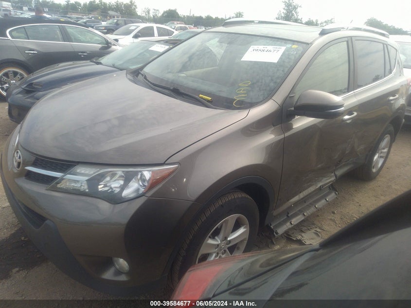 2013 TOYOTA RAV4 XLE - JTMRFREV2D5004705