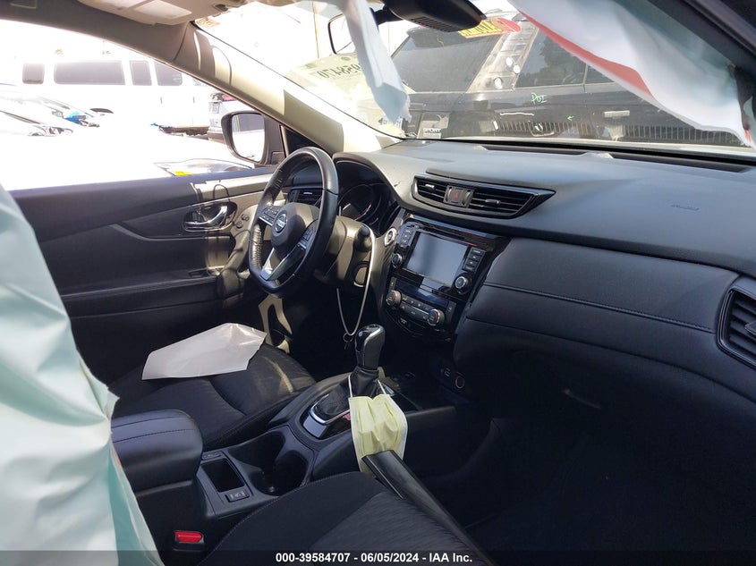 2020 NISSAN ROGUE SV FWD - JN8AT2MT6LW034591