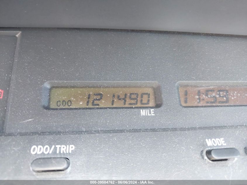 2001 Toyota Avalon Xl/Xls VIN: 4T1BF28BX1U163320 Lot: 39584762