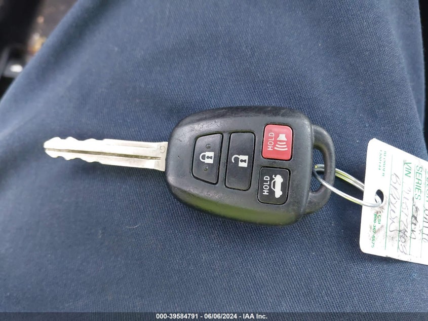 2012 Toyota Camry Le VIN: 4T1BF1FKXCU517403 Lot: 39584791