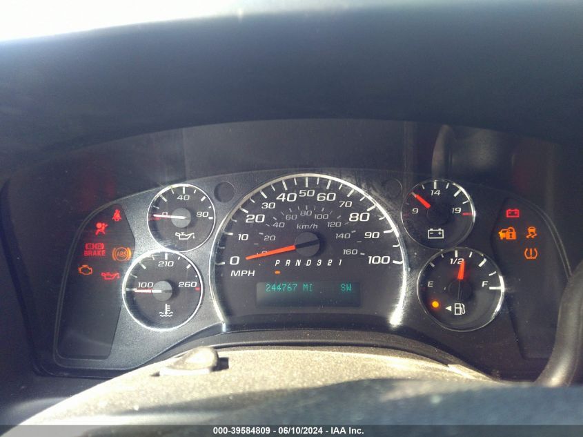 2008 Chevrolet Express Ls VIN: 1GAHG39K681205101 Lot: 39584809