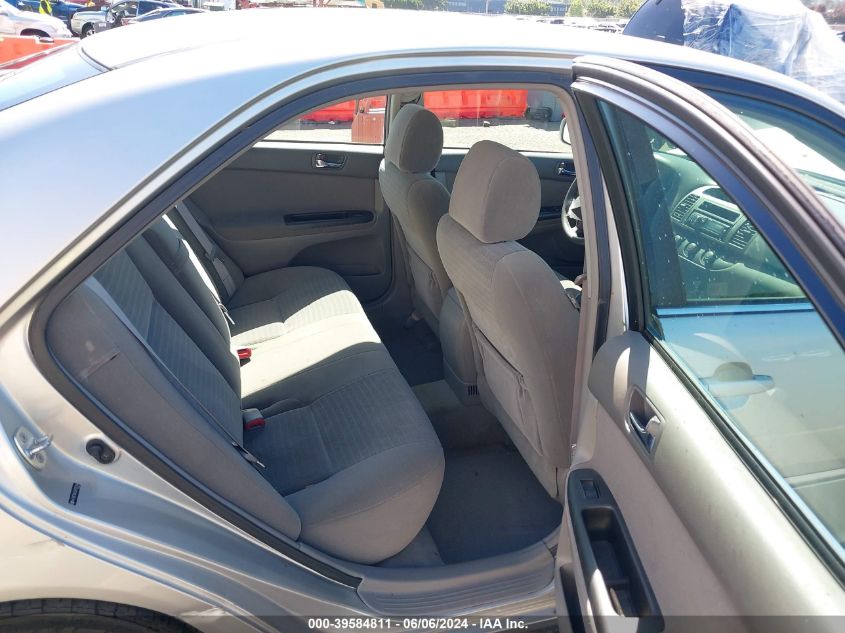 2005 Toyota Camry Le V6 VIN: 4T1BF30K35U592144 Lot: 39584811