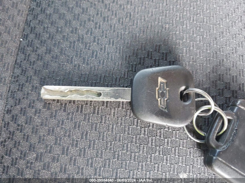 2017 Chevrolet Silverado 1500 1Lt VIN: 1GCVKRECXHZ251767 Lot: 39584840