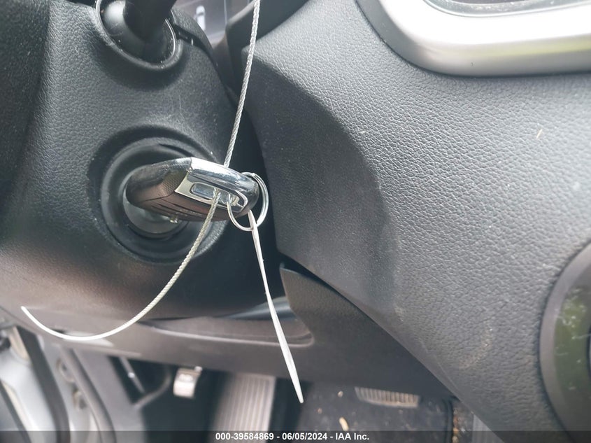 2016 Kia Sorento 2.4L L VIN: 5XYPG4A30GG150091 Lot: 39584869