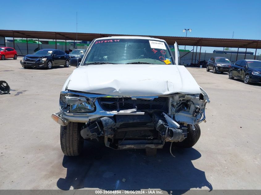 1FMZU63P5YZB36750 2000 Ford Explorer Xlt