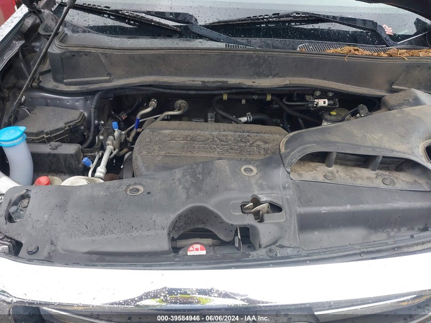 2015 Honda Pilot Se VIN: 5FNYF3H33FB032582 Lot: 39584946