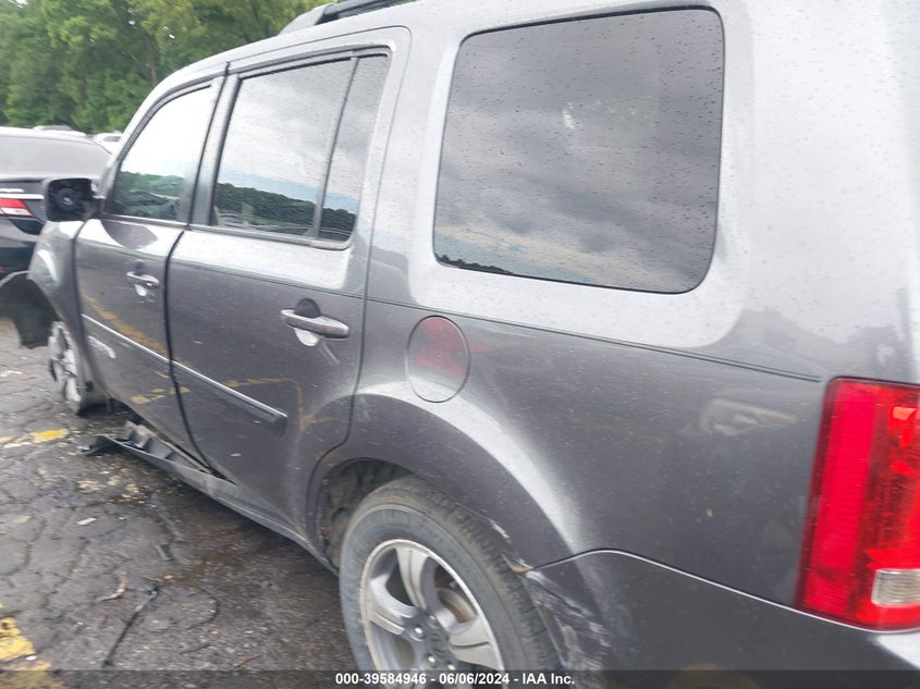 2015 Honda Pilot Se VIN: 5FNYF3H33FB032582 Lot: 39584946