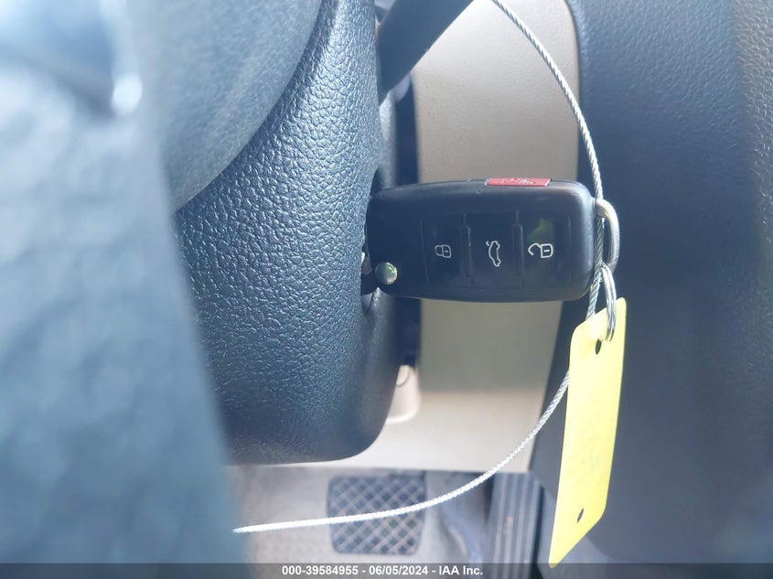 2013 Volkswagen Jetta 2.0L Tdi VIN: 3VWLL7AJXDM388830 Lot: 39584955