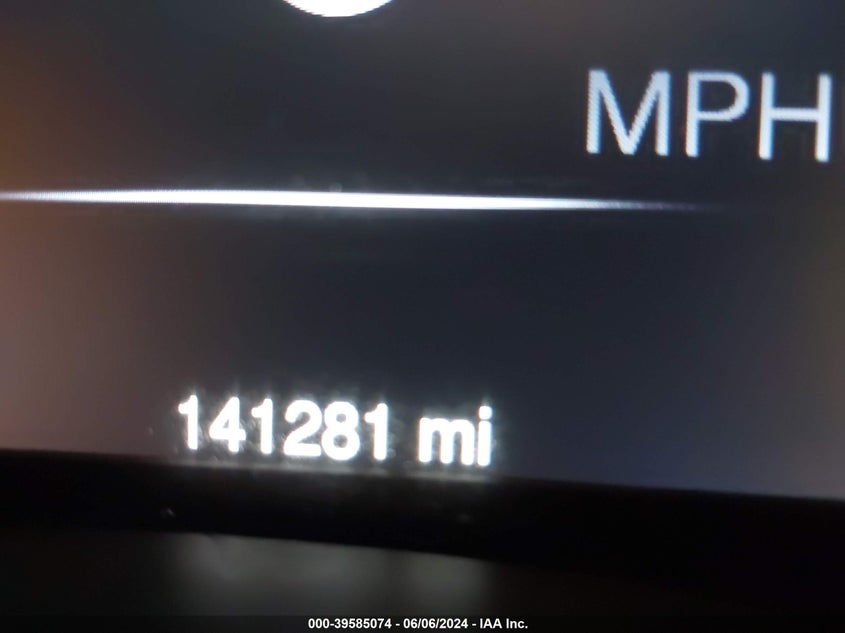 2015 Jeep Grand Cherokee Limited VIN: 1C4RJFBG2FC708632 Lot: 39585074