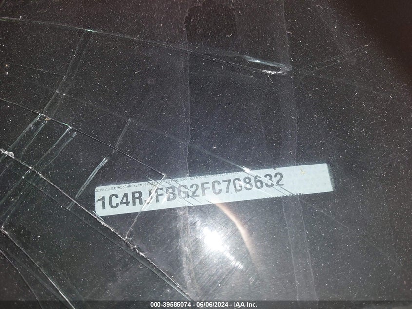 2015 Jeep Grand Cherokee Limited VIN: 1C4RJFBG2FC708632 Lot: 39585074