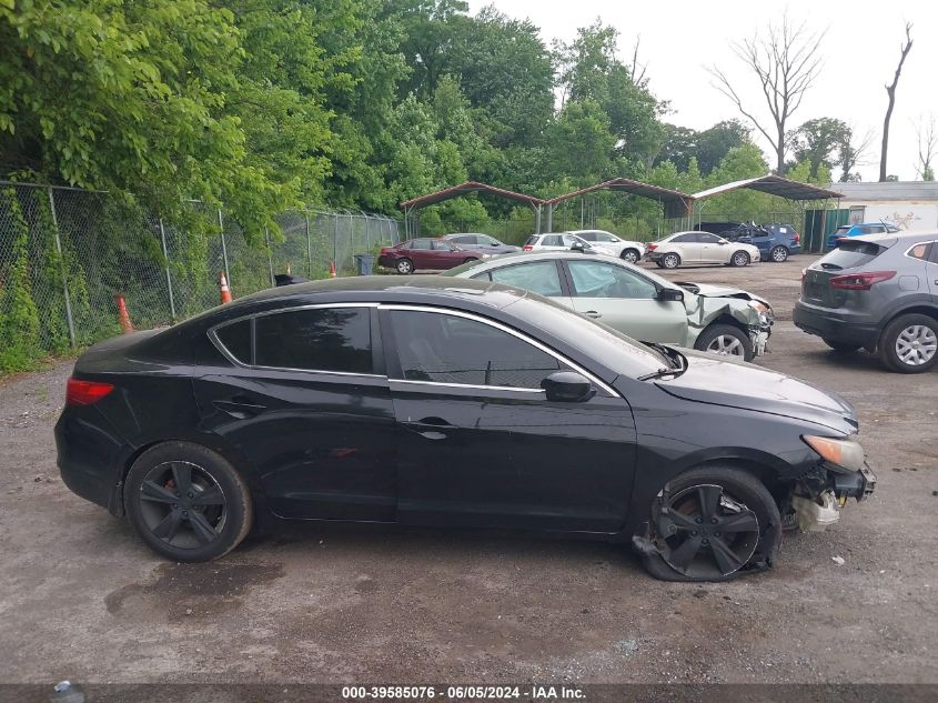 2013 Acura Ilx 2.0L VIN: 19VDE1F53DE004903 Lot: 39585076