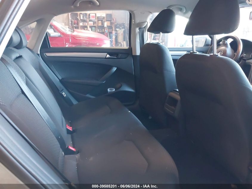 2012 Volkswagen Passat 2.5L S VIN: 1VWAH7A34CC022047 Lot: 39585201