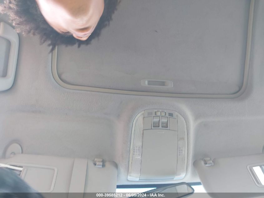 2010 Toyota Corolla S VIN: 2T1BU4EE1AC437568 Lot: 39585212