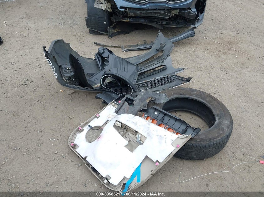 2015 Kia Sorento Lx VIN: 5XYKTCA67FG561593 Lot: 39585217