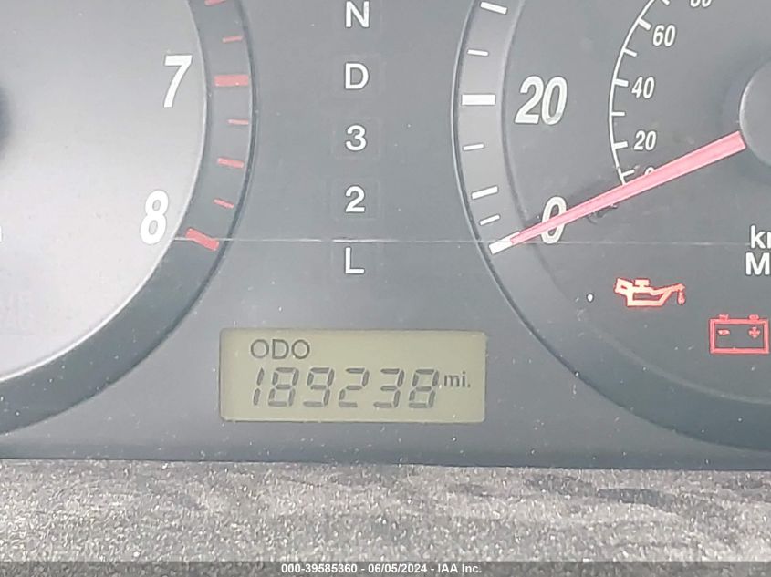 2005 Hyundai Elantra Gls/Gt VIN: KMHDN46D15U926911 Lot: 39585360